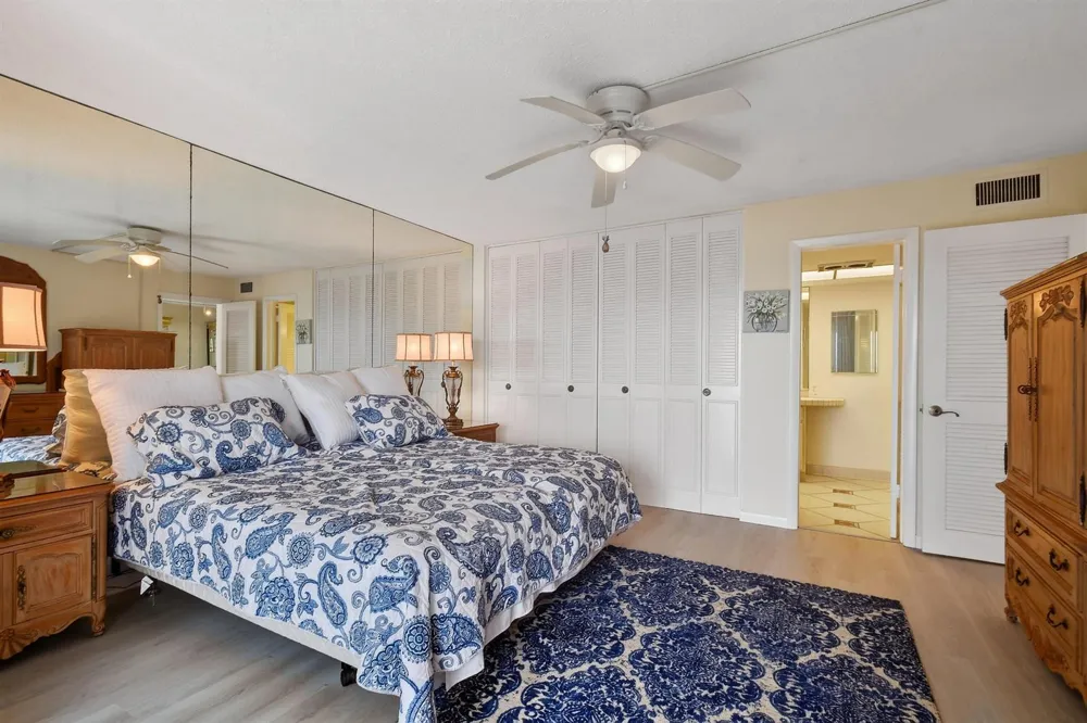 907 Marina Drive #Unit 306 North Palm Beach, FL 33408