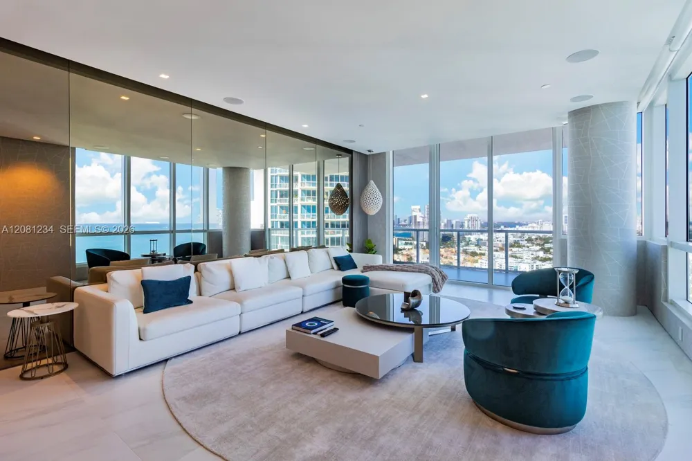 100 S Pointe Dr #2409 Miami Beach, FL 33139