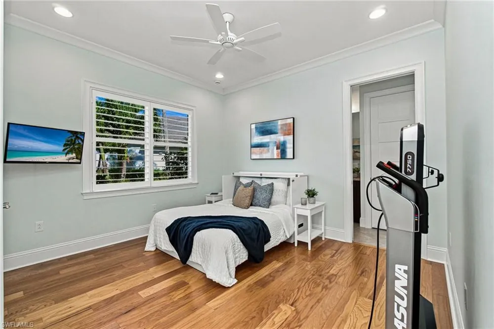 5047 Andros Drive Naples, FL 34113