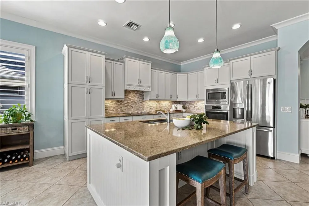 5047 Andros Drive Naples, FL 34113
