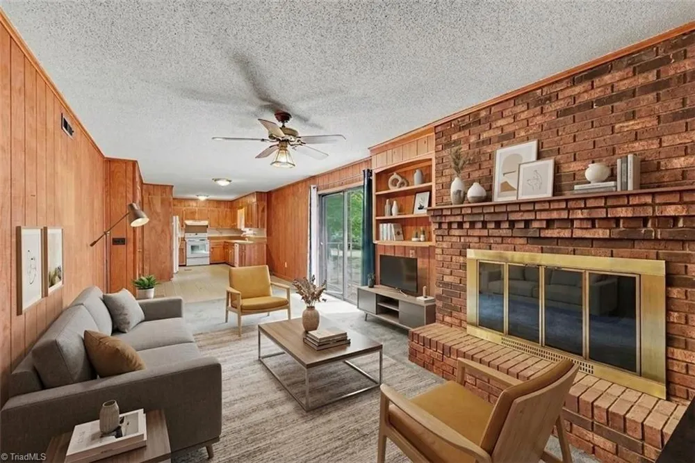 4563 NC Highway 268 Pilot Mountain, NC 27401