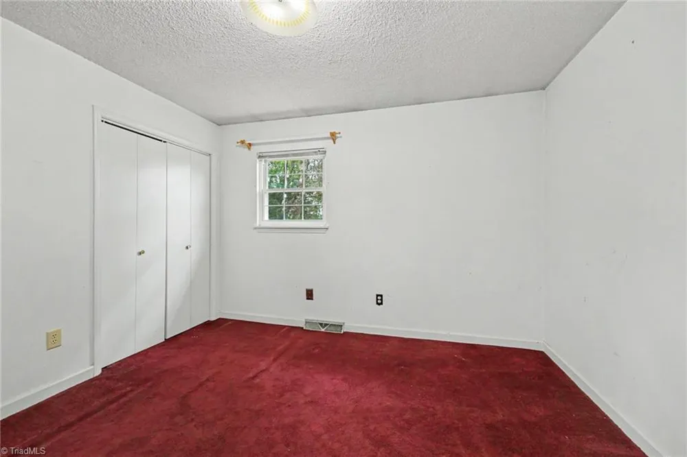 4563 NC Highway 268 Pilot Mountain, NC 27401