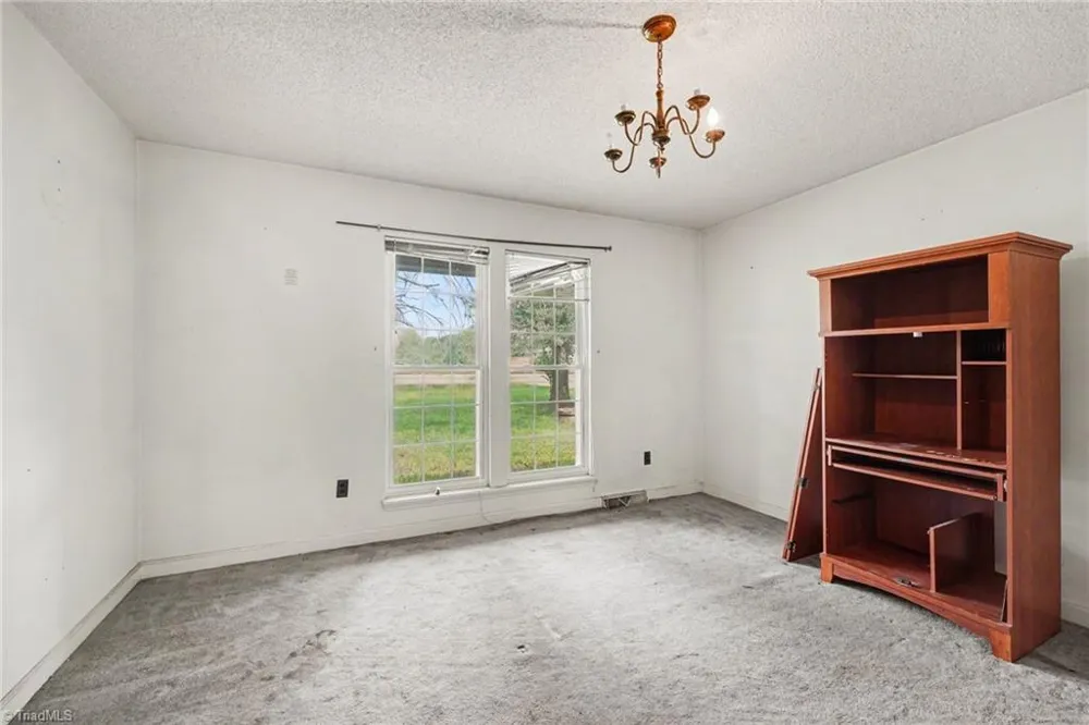 4563 NC Highway 268 Pilot Mountain, NC 27401