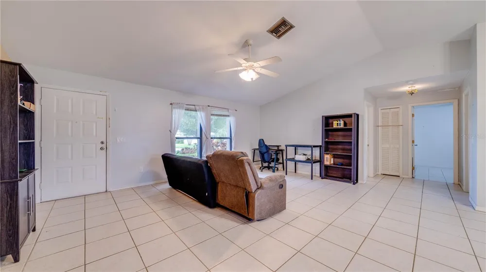 3609 SE 2ND PLACE Cape Coral, FL 33904