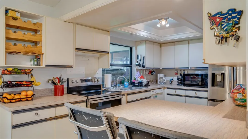 3609 SE 2ND PLACE Cape Coral, FL 33904