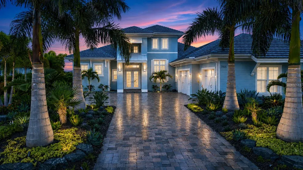 7935 BOWSPIRIT WAY Bradenton, FL 34202