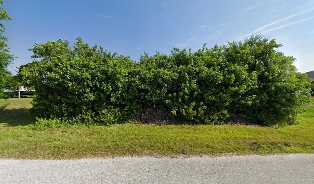 11184 CARNEGIE AVENUE Englewood, FL 34224