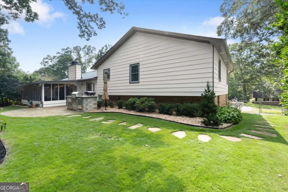 2954 Carolyn ST Marietta, GA 30062