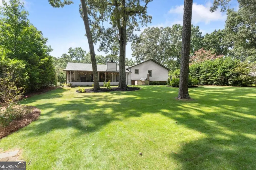 2954 Carolyn ST Marietta, GA 30062