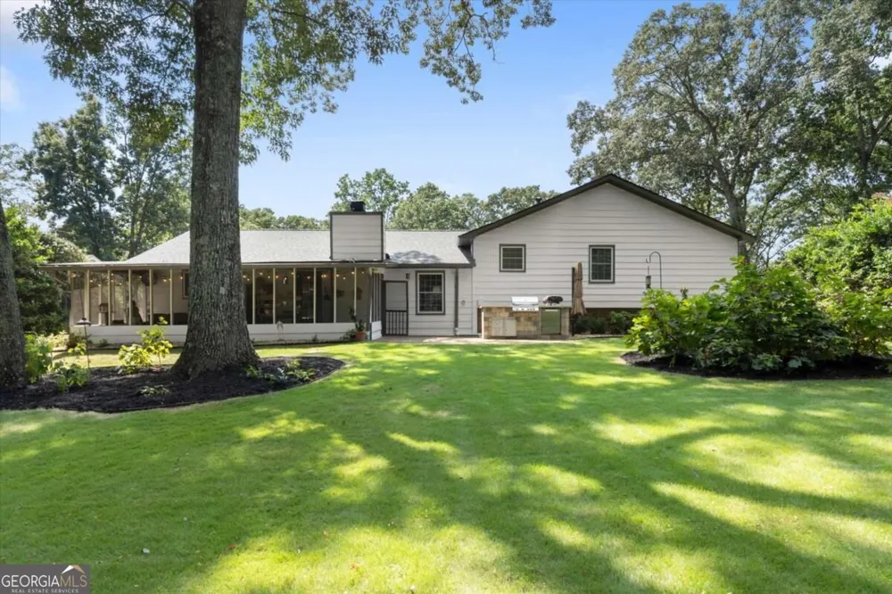 2954 Carolyn ST Marietta, GA 30062