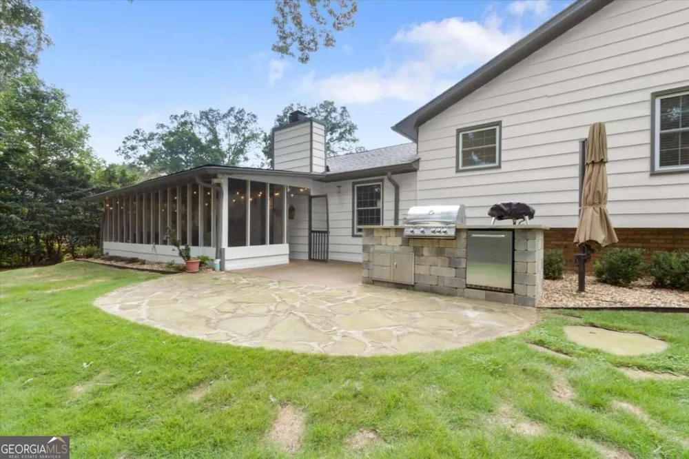 2954 Carolyn ST Marietta, GA 30062