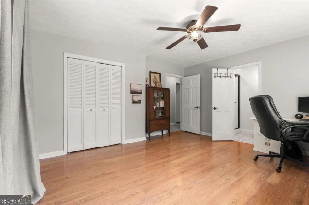 2954 Carolyn ST Marietta, GA 30062