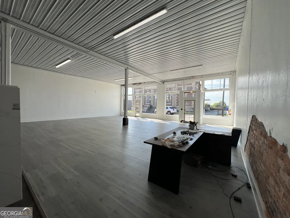 127 E Madison ST Dublin, GA 31021