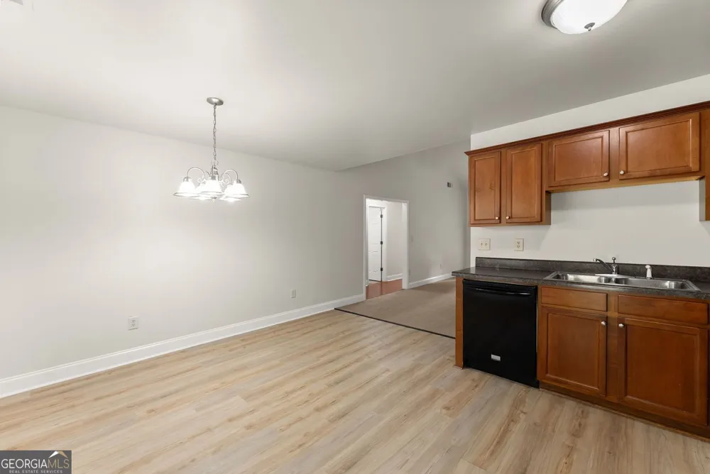 5344 Stephens RD Oakwood, GA 30566