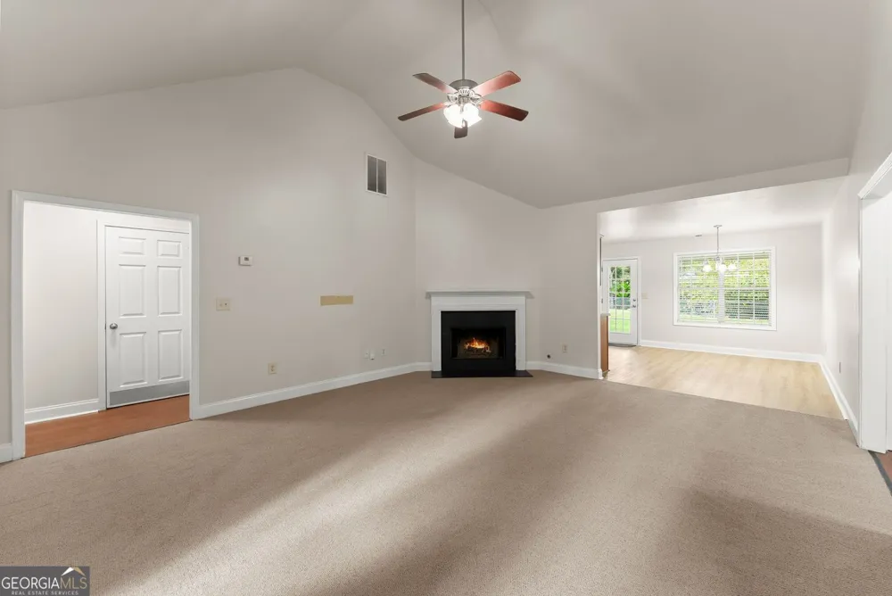 5344 Stephens RD Oakwood, GA 30566