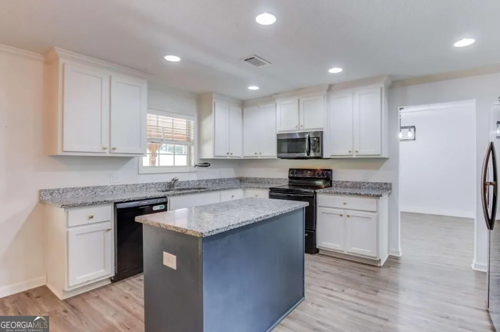 731 Peachtree RD Jefferson, GA 30549
