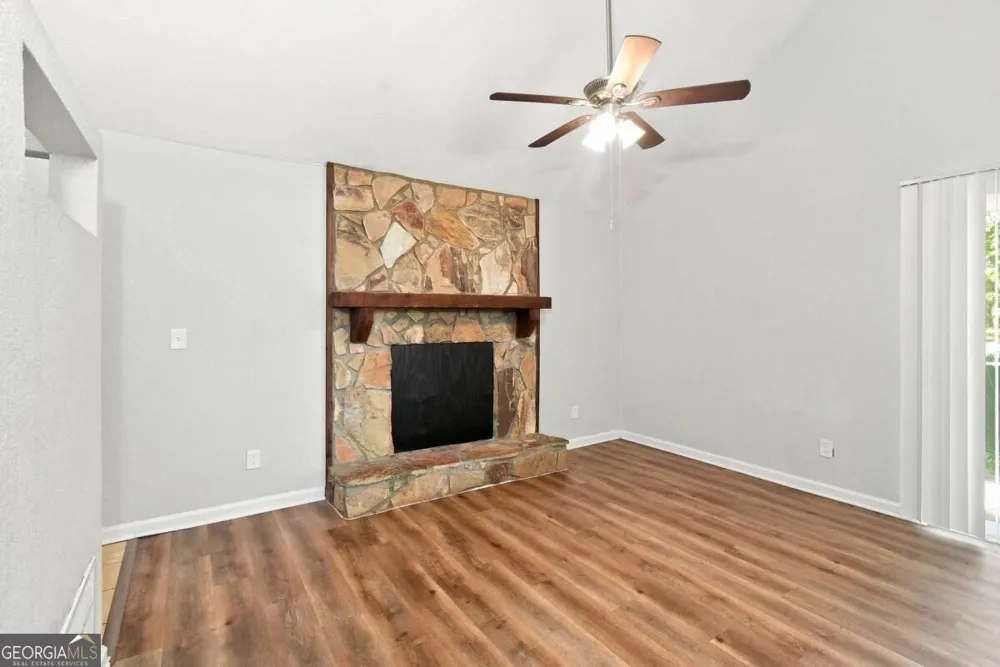 4165 Little SPGS NW Kennesaw, GA 30144