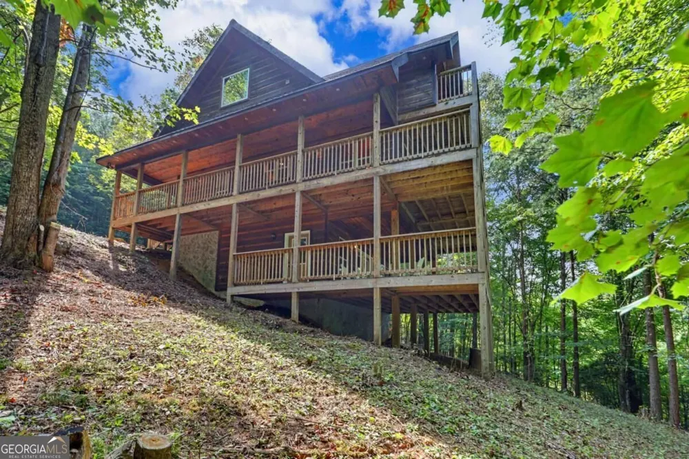 482 High ST Young Harris, GA 30582