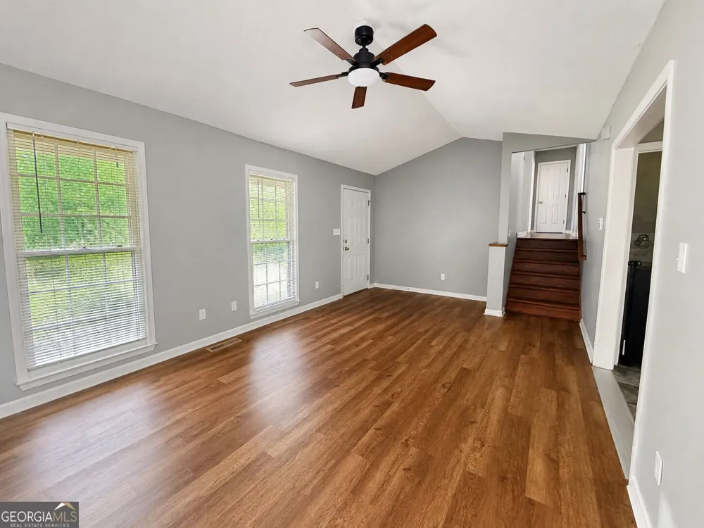176 Deerfield DR Hiram, GA 30141