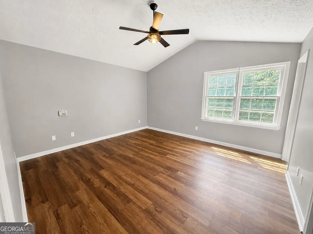 176 Deerfield DR Hiram, GA 30141