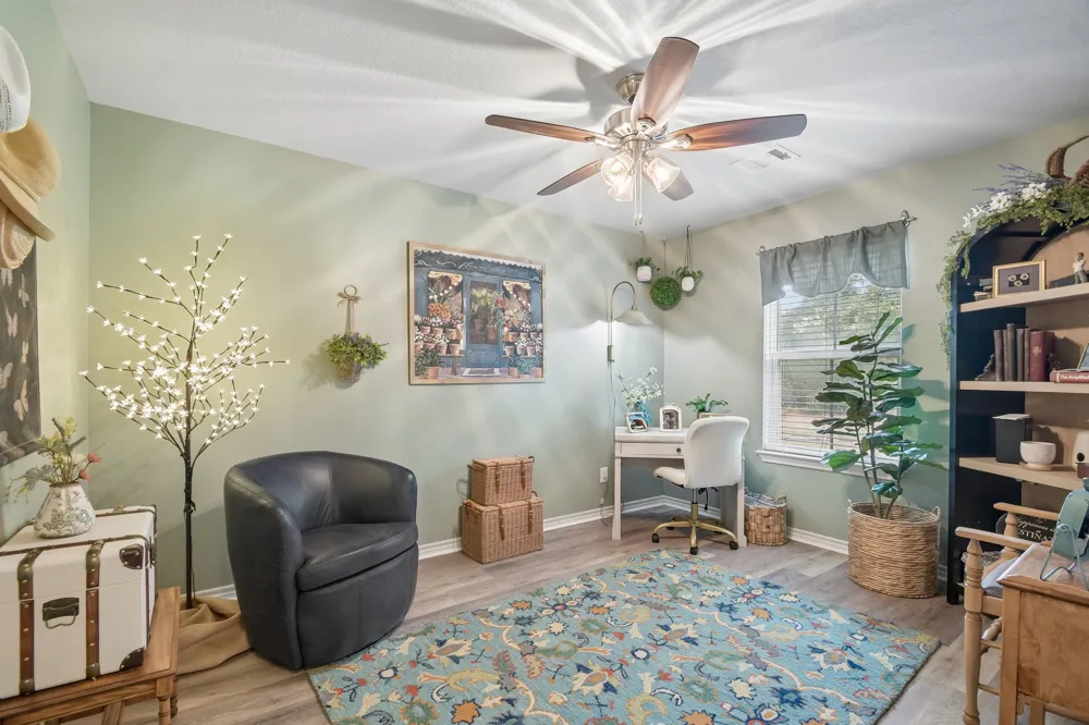596 Pleasant Grove Loop Elgin, TX 78621