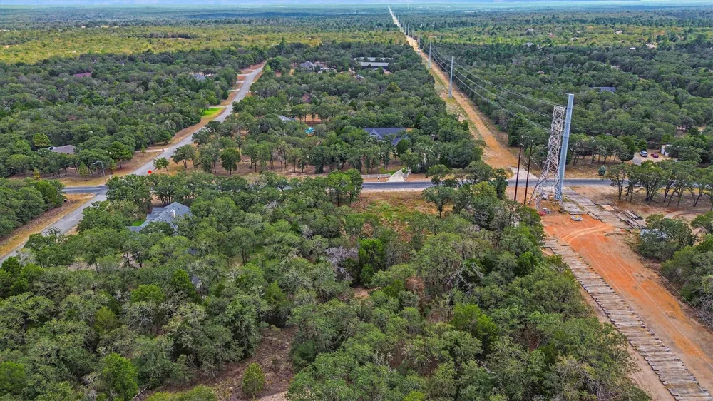 411 Arbors Circle Elgin, TX 78621