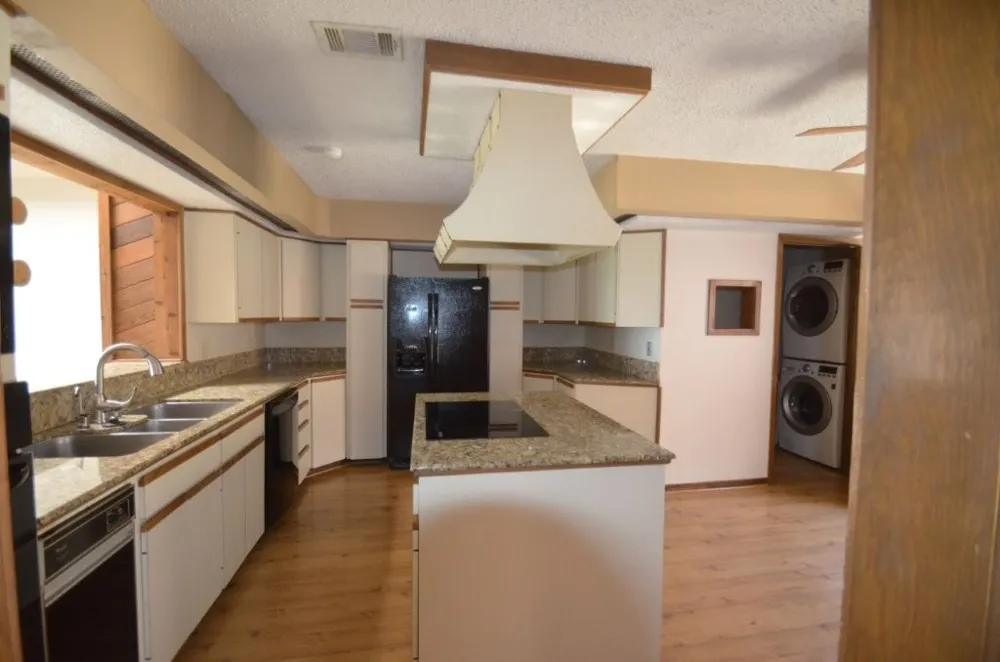 4603 Twin Valley Circle Austin, TX 78731