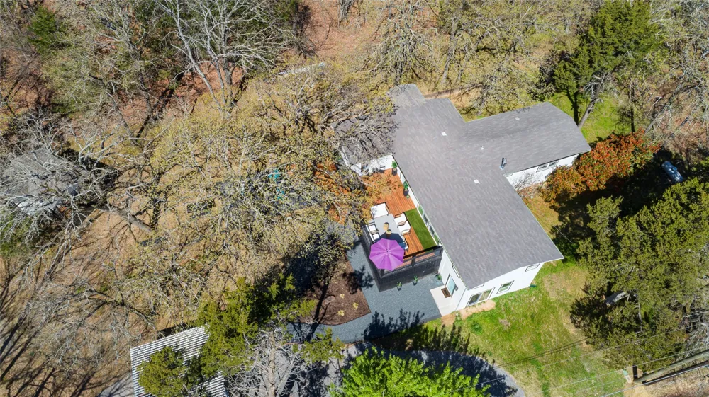 251 Queens Drive Pottsboro, TX 75076