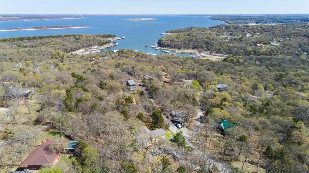 251 Queens Drive Pottsboro, TX 75076