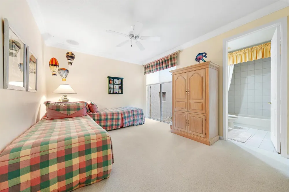 7960 Sandhill Court West Palm Beach, FL 33412