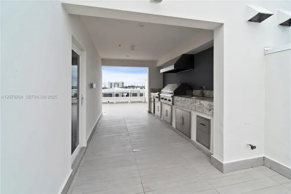 10517 NW 66th St Doral, FL 33178