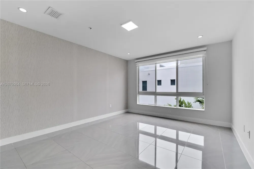 10517 NW 66th St Doral, FL 33178