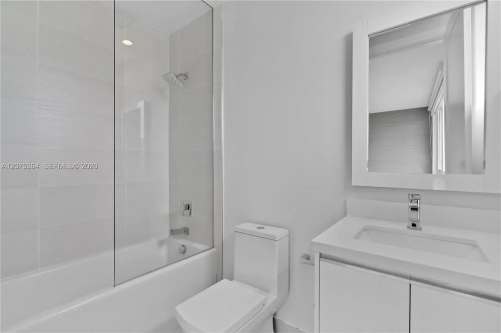10517 NW 66th St Doral, FL 33178