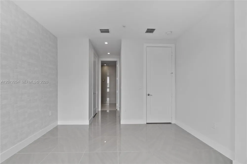 10517 NW 66th St Doral, FL 33178