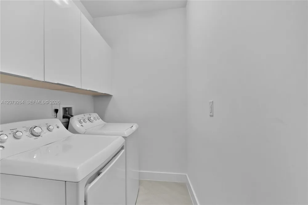 10517 NW 66th St Doral, FL 33178