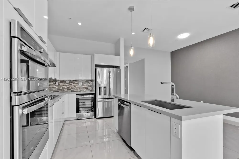 10517 NW 66th St Doral, FL 33178