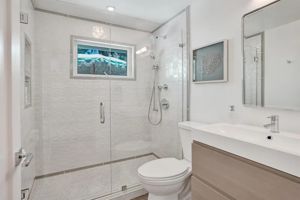 15 HERSEY DRIVE Ocean Ridge, FL 33435