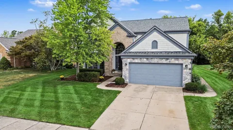 45063 Weymouth Drive