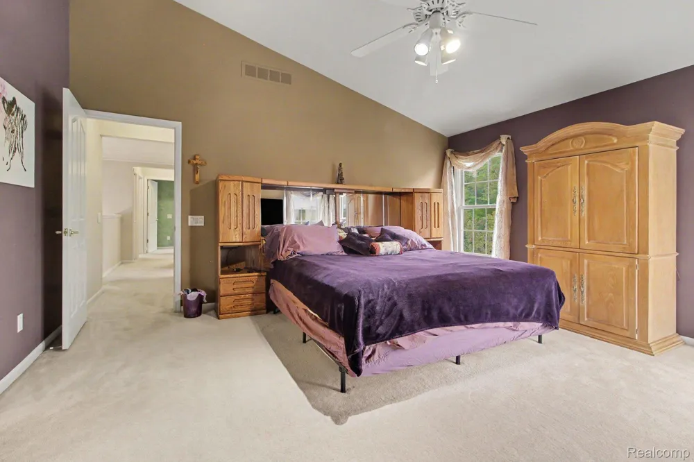 45063 Weymouth Drive Canton Charter Township, MI 48188