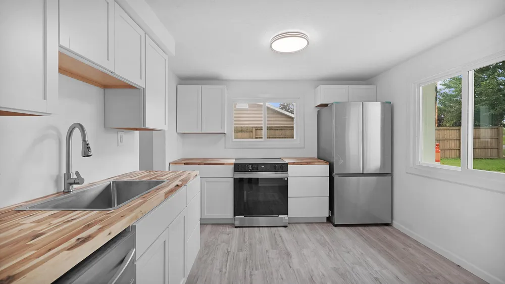 2759 N M-140 Watervliet Township, MI 49098