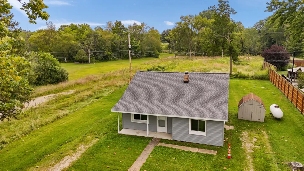 2759 N M-140 Watervliet Township, MI 49098
