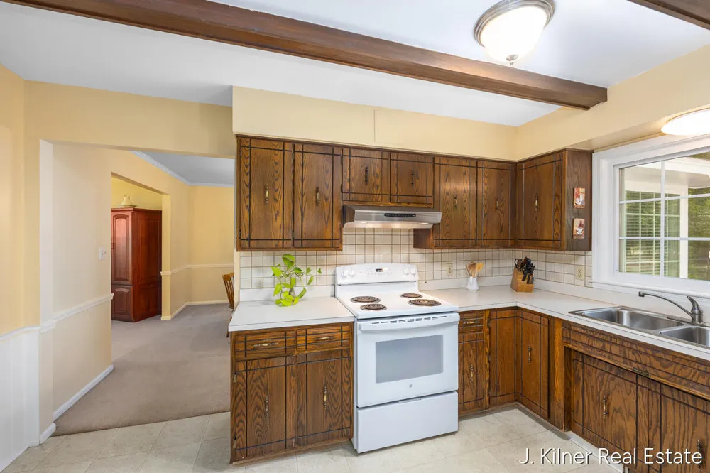 1408 Seminole Drive Park Township, MI 49424