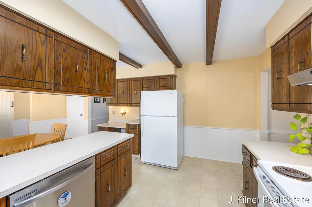 1408 Seminole Drive Park Township, MI 49424