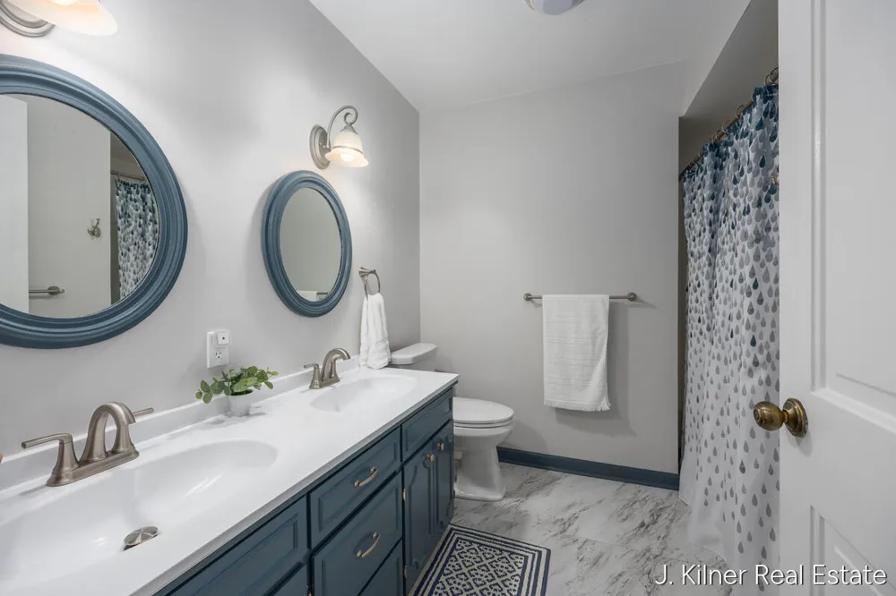 1408 Seminole Drive Park Township, MI 49424