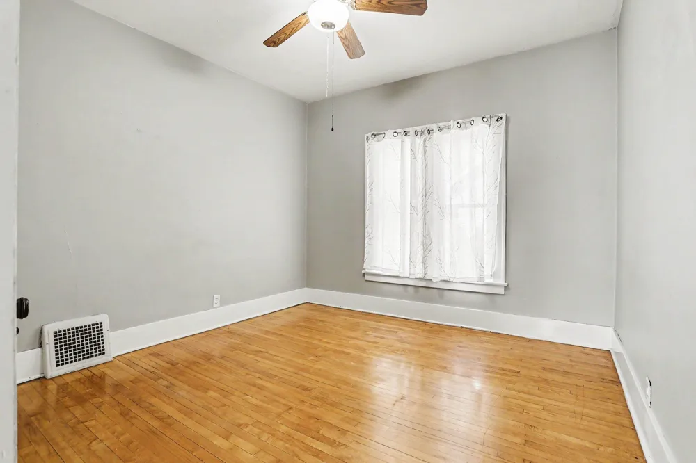 914 Dayton Avenue Kalamazoo Charter Township, MI 49048