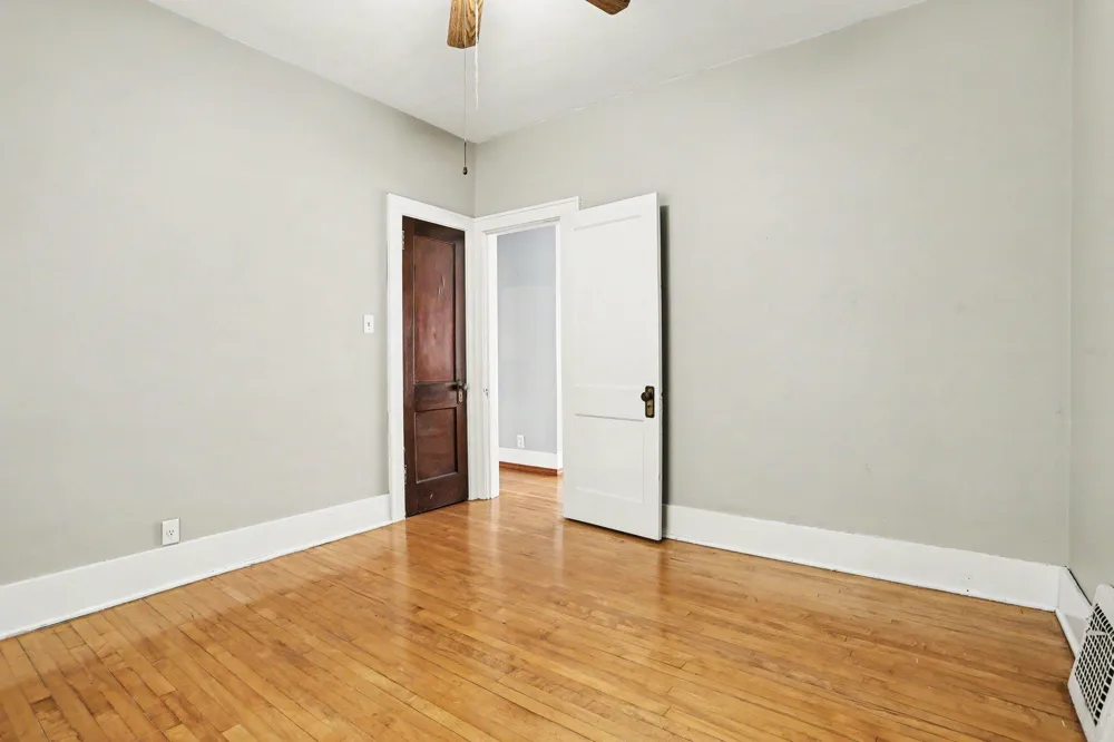 914 Dayton Avenue Kalamazoo Charter Township, MI 49048