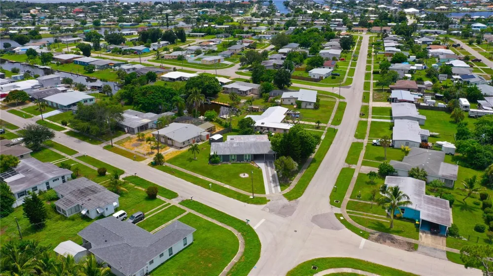 721 SHARON CIRCLE Port Charlotte, FL 33952