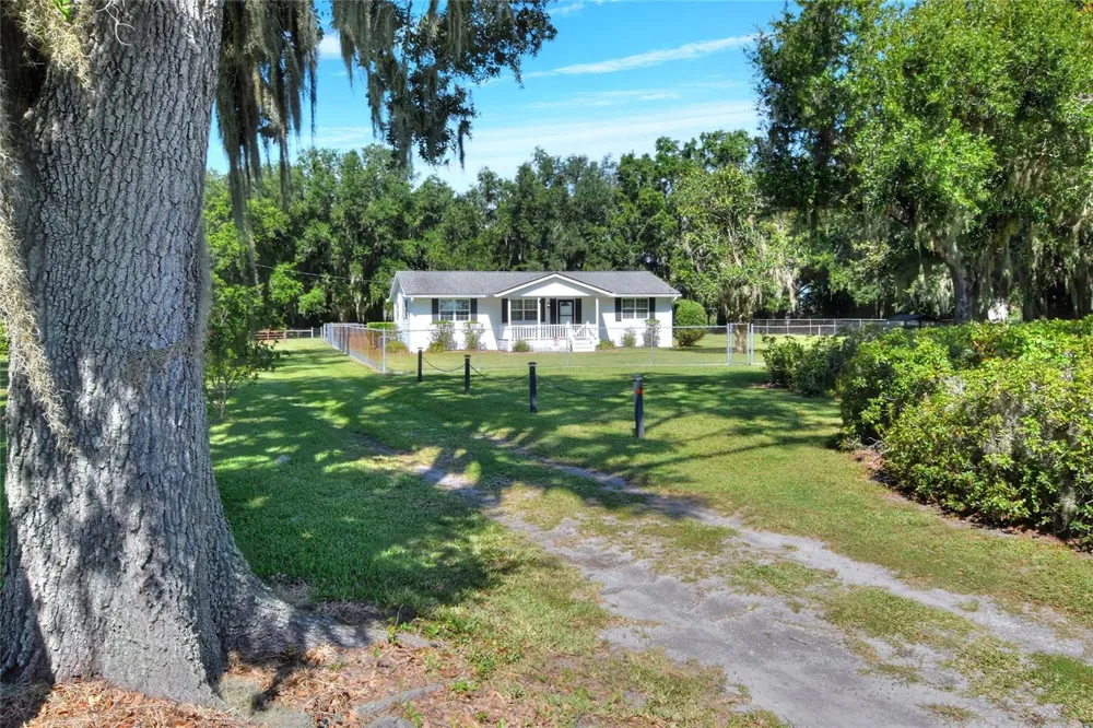 9440 CHICORA ROAD Mulberry, FL 33860