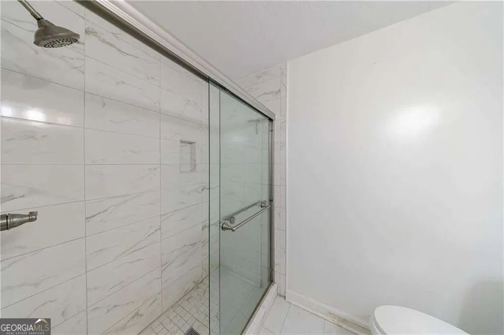 27306 Plantation DR NE Atlanta, GA 30324