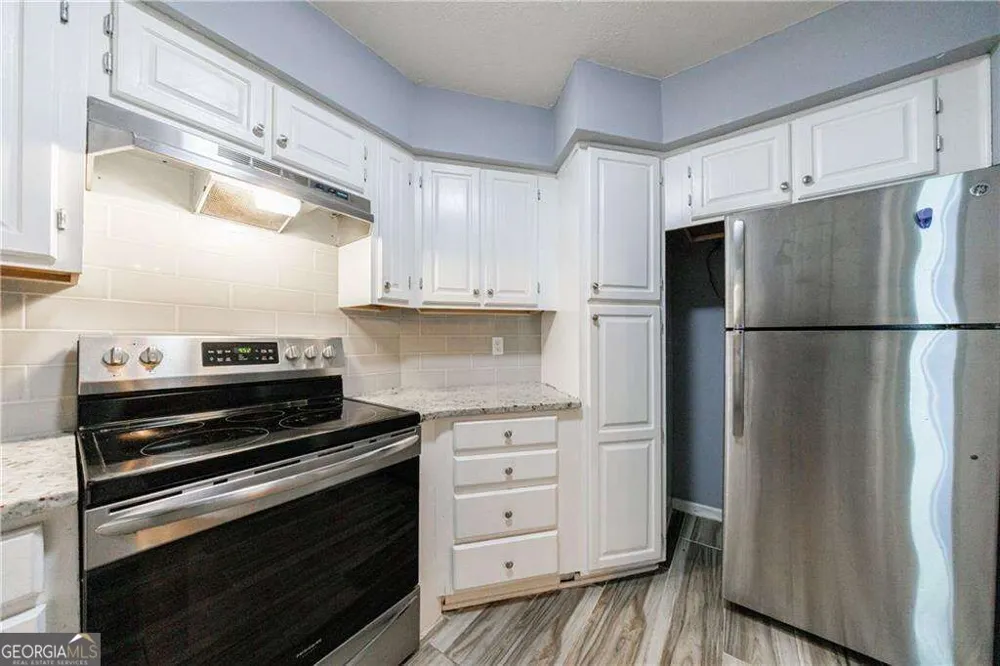 27306 Plantation DR NE Atlanta, GA 30324